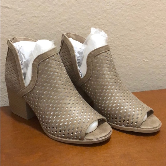 Bootie - Picture 3 of 8